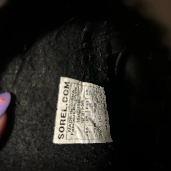 Sorel Women's Purple and Black Winter Boots - Picture 3 of 3